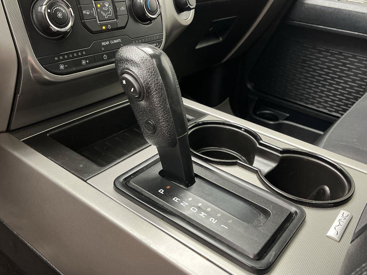 Used 2017 Ford Expedition XLT AWD/4WD image 23