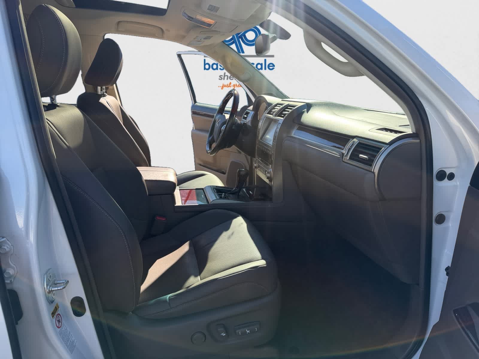 Used 2019 Lexus GX 460 Premium AWD/4WD image 19