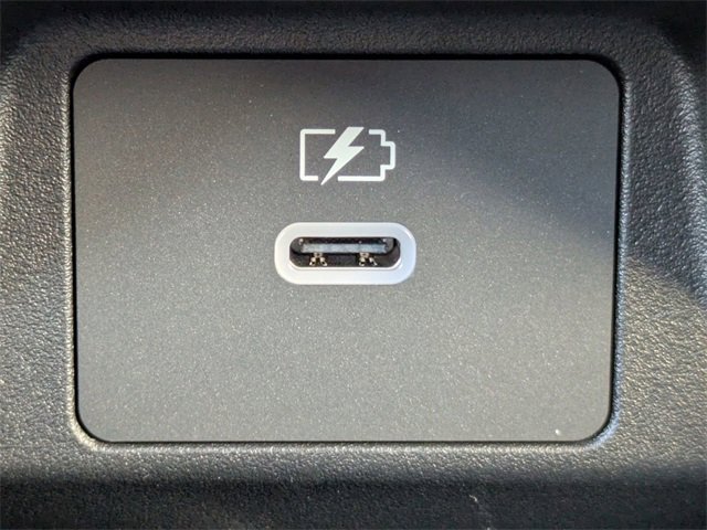 New 2025 Mitsubishi Outlander ES image 28