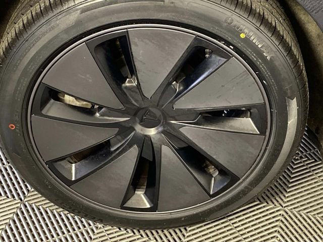 Used 2025 Tesla Model 3 Long Range image 28