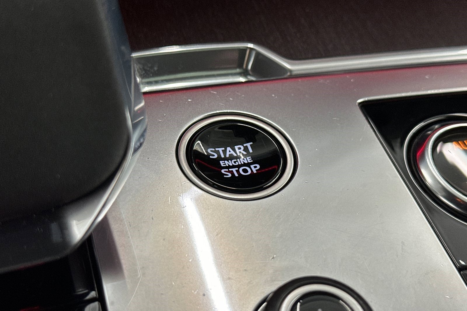 Used 2023 Land Rover Range Rover SE image 34