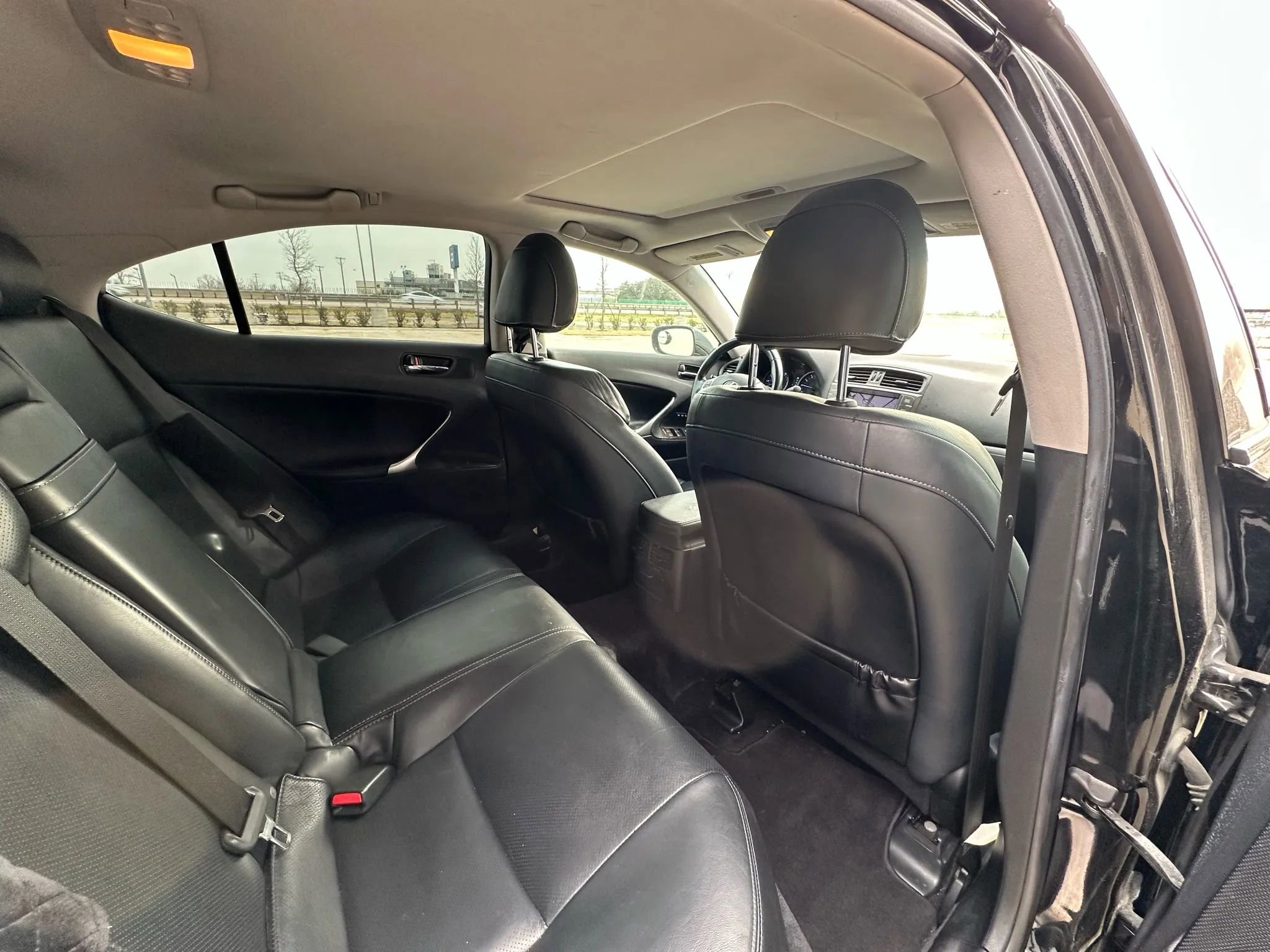 Used 2011 Lexus IS 250 AWD w/ Luxury Plus Value Edition image 17