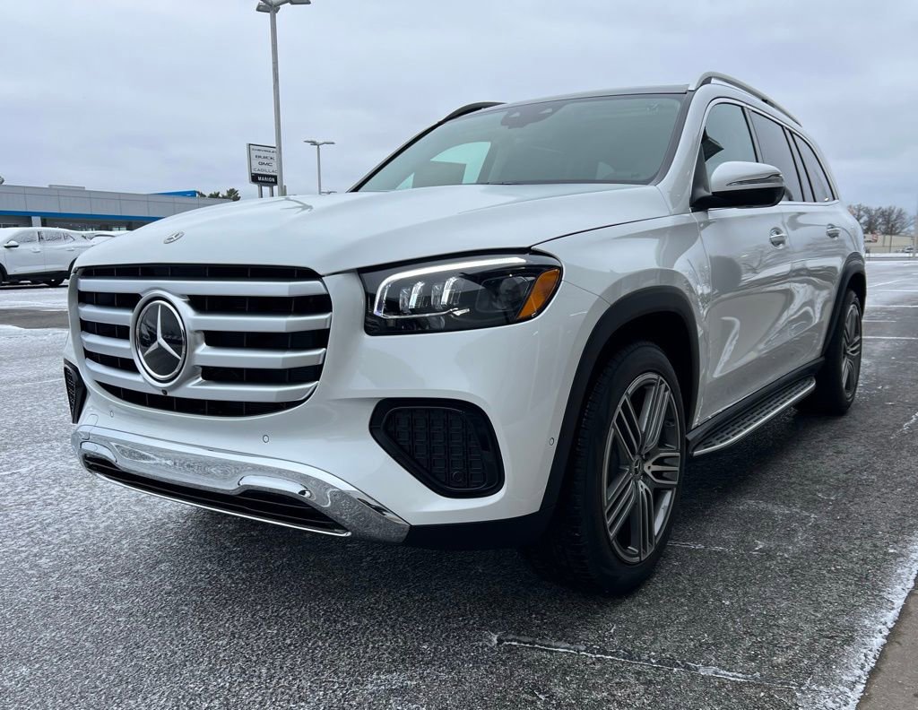 New 2026 Mercedes-Benz GLS 450 4MATIC image 9