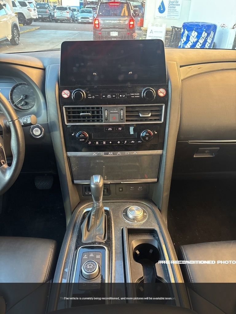 Used 2024 Nissan Armada SV image 13