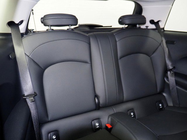 Used 2024 MINI Cooper SE image 16