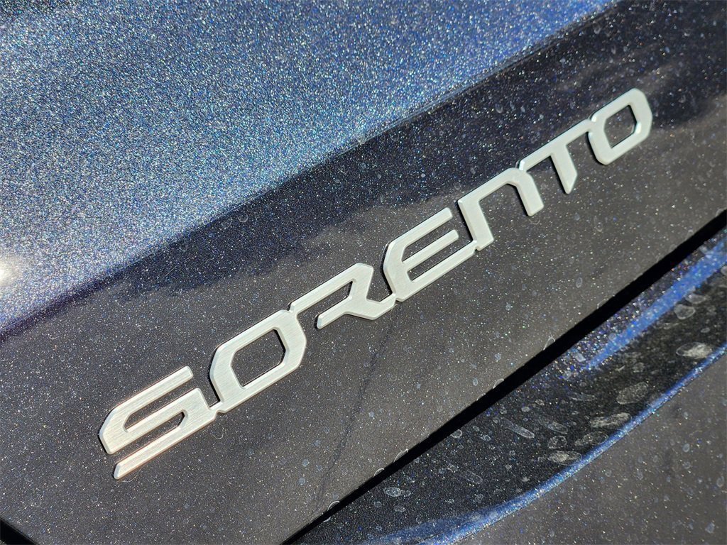 New 2026 Kia Sorento S w/ S Panoramic Sunroof Package image 16