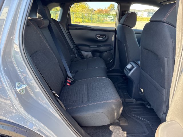 Certified 2025 Honda HR-V Sport image 12