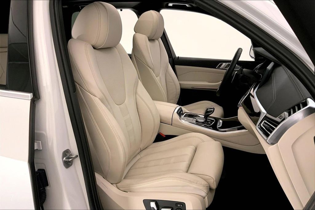 Used 2020 BMW X5 xDrive40i w/ Executive Package AWD/4WD image 6