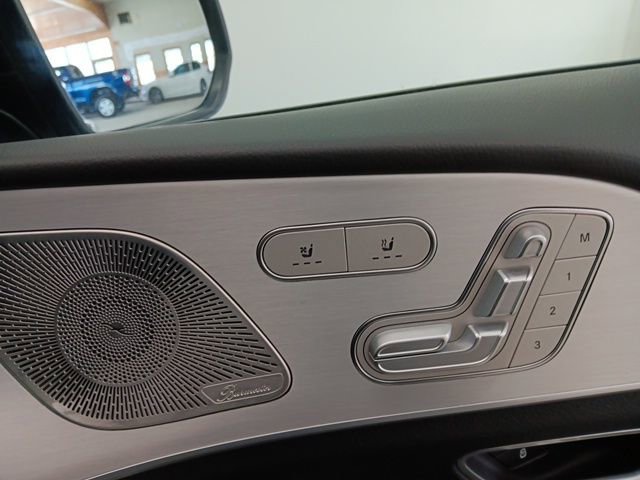 Used 2024 Mercedes-Benz GLE 350 4MATIC w/ AMG Line Exterior image 62