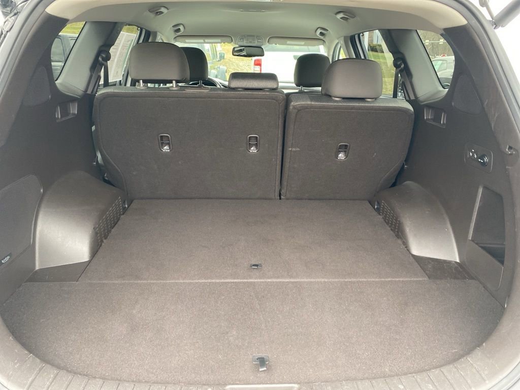 Used 2020 Hyundai Santa Fe SEL w/ Convenience Package image 16