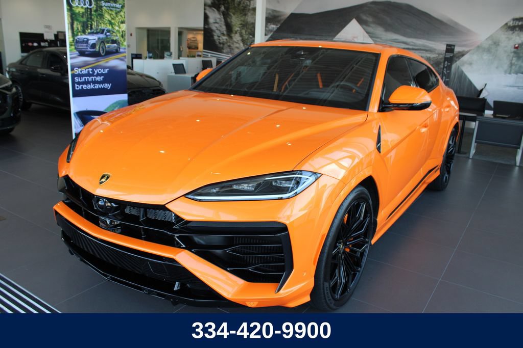 Used 2025 Lamborghini Urus SE AWD/4WD 360° Tour