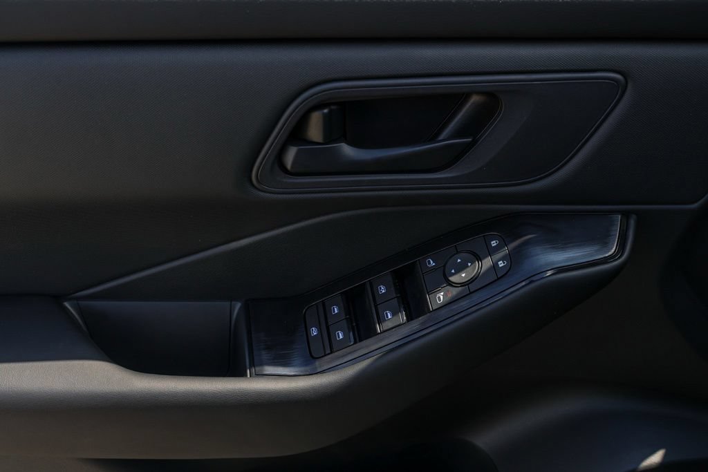 New 2026 Nissan Rogue S FWD image 25