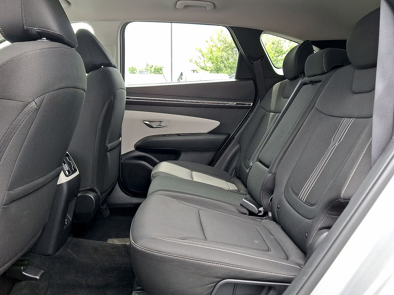 Used 2024 Hyundai Tucson SEL FWD image 20