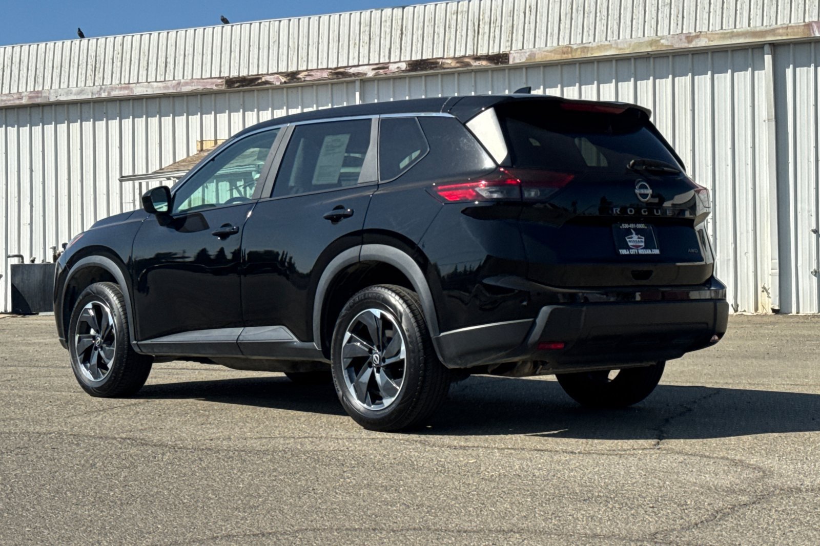 Certified 2025 Nissan Rogue SV AWD/4WD image 8