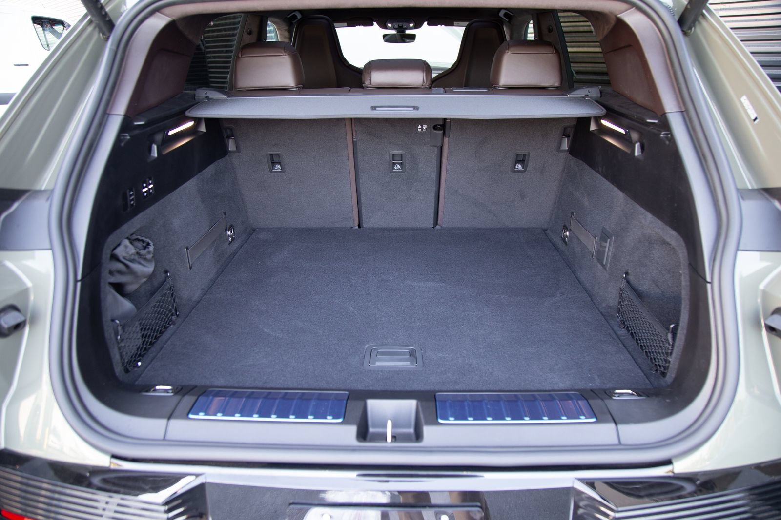 New 2026 Porsche Cayenne Turbo AWD/4WD image 24