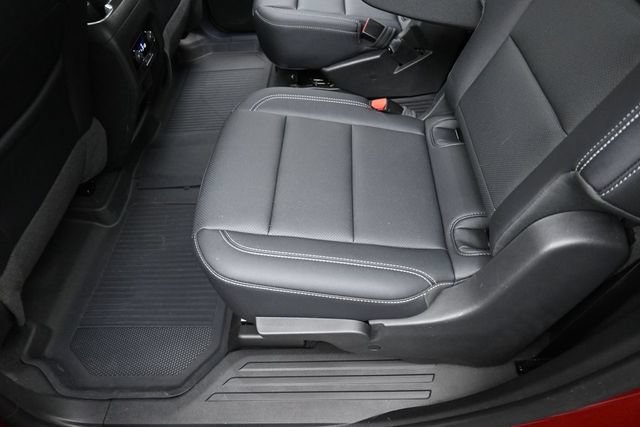 Certified 2025 Chevrolet Traverse LT w/ Sun and Wheel Package FWD image 23