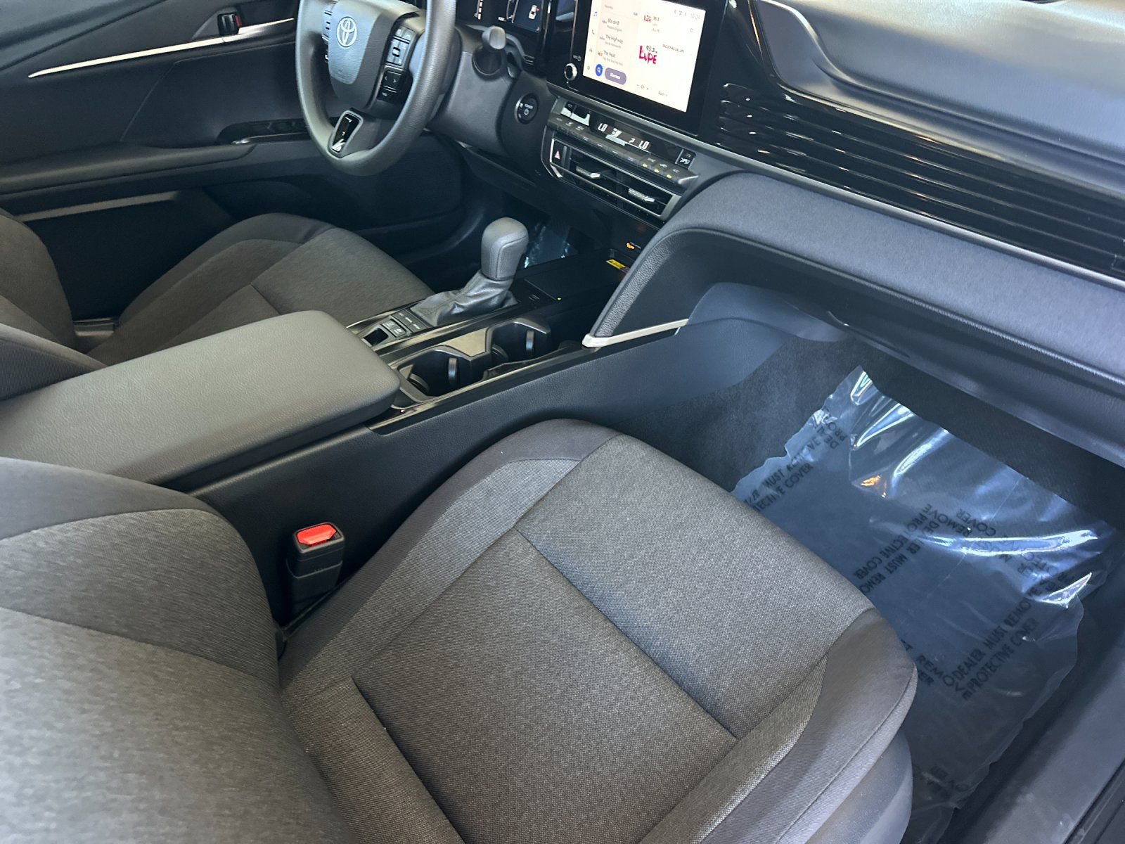 Used 2026 Toyota Camry LE FWD image 14