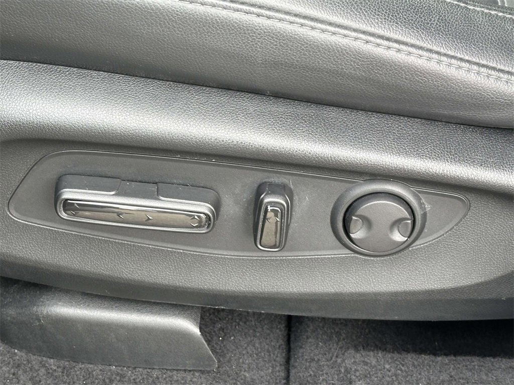 Certified 2023 Honda CR-V EX-L image 16