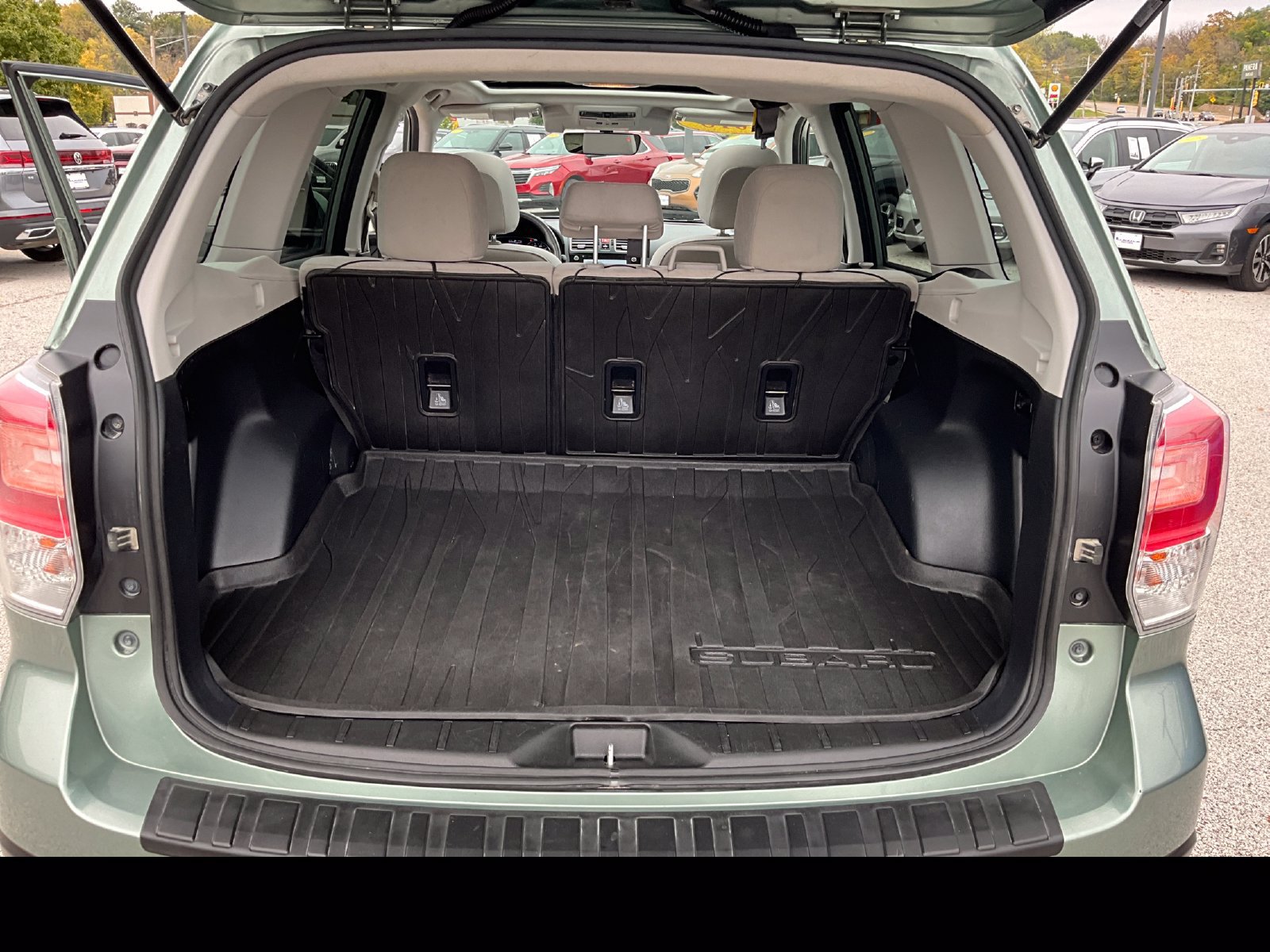 Used 2018 Subaru Forester 2.5i Premium AWD/4WD image 22