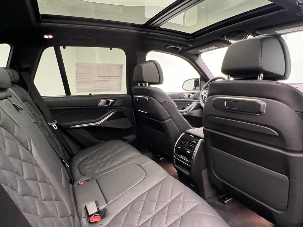 New 2026 BMW X5 M60i image 8