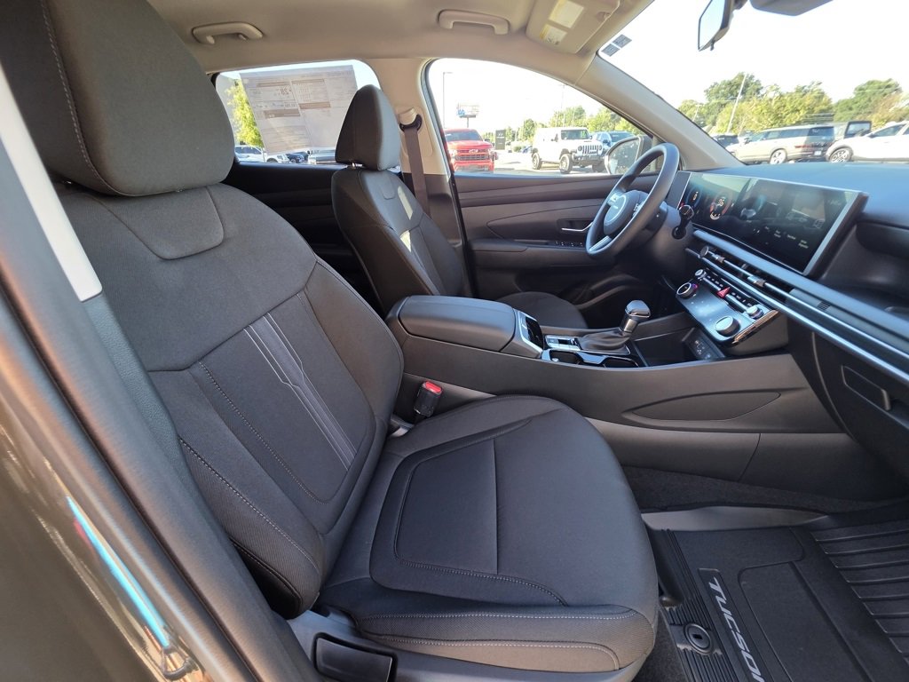 New 2026 Hyundai Tucson SEL image 16