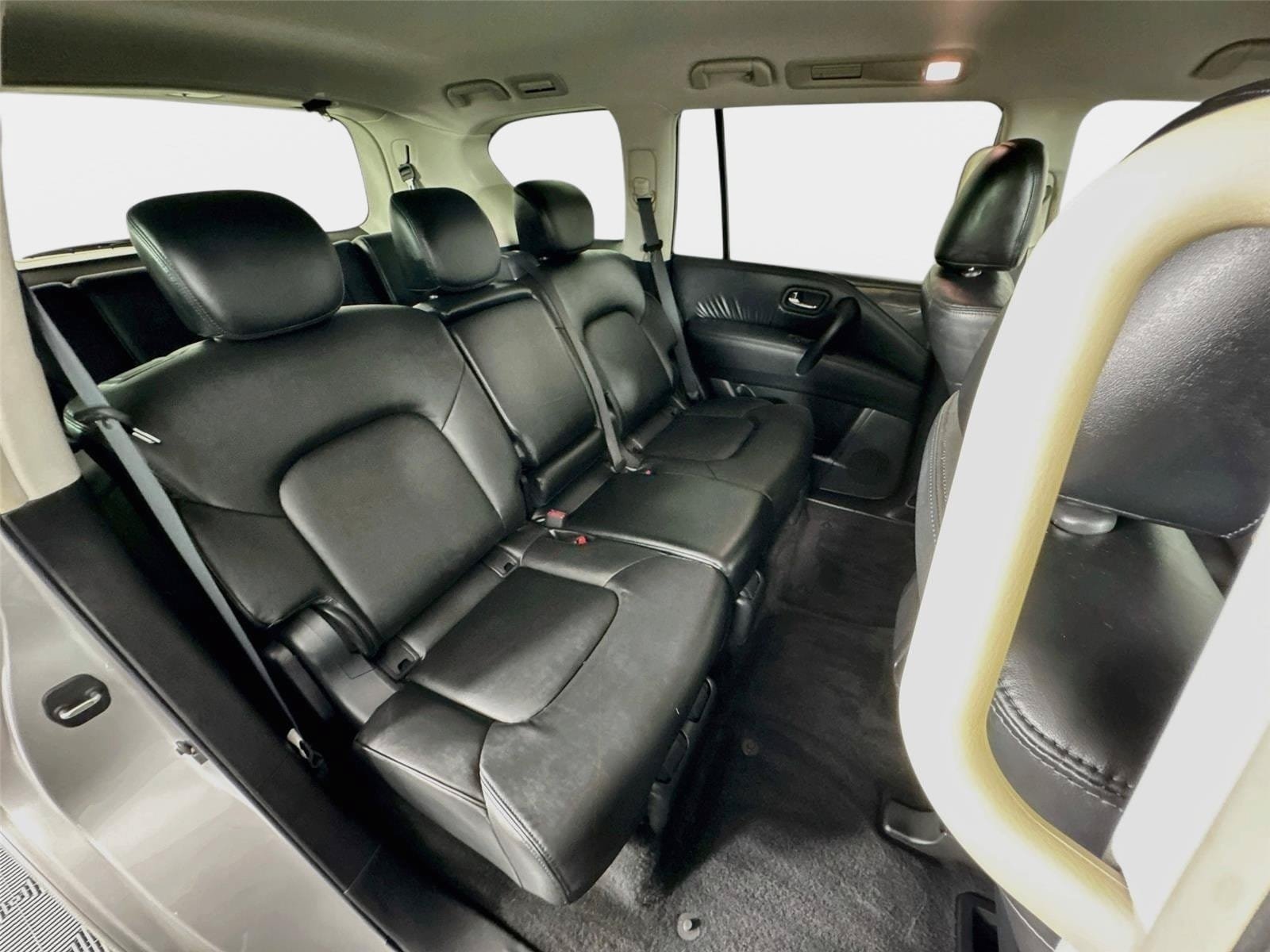 Used 2021 Nissan Armada SV w/ SV Appearance Package AWD/4WD image 27