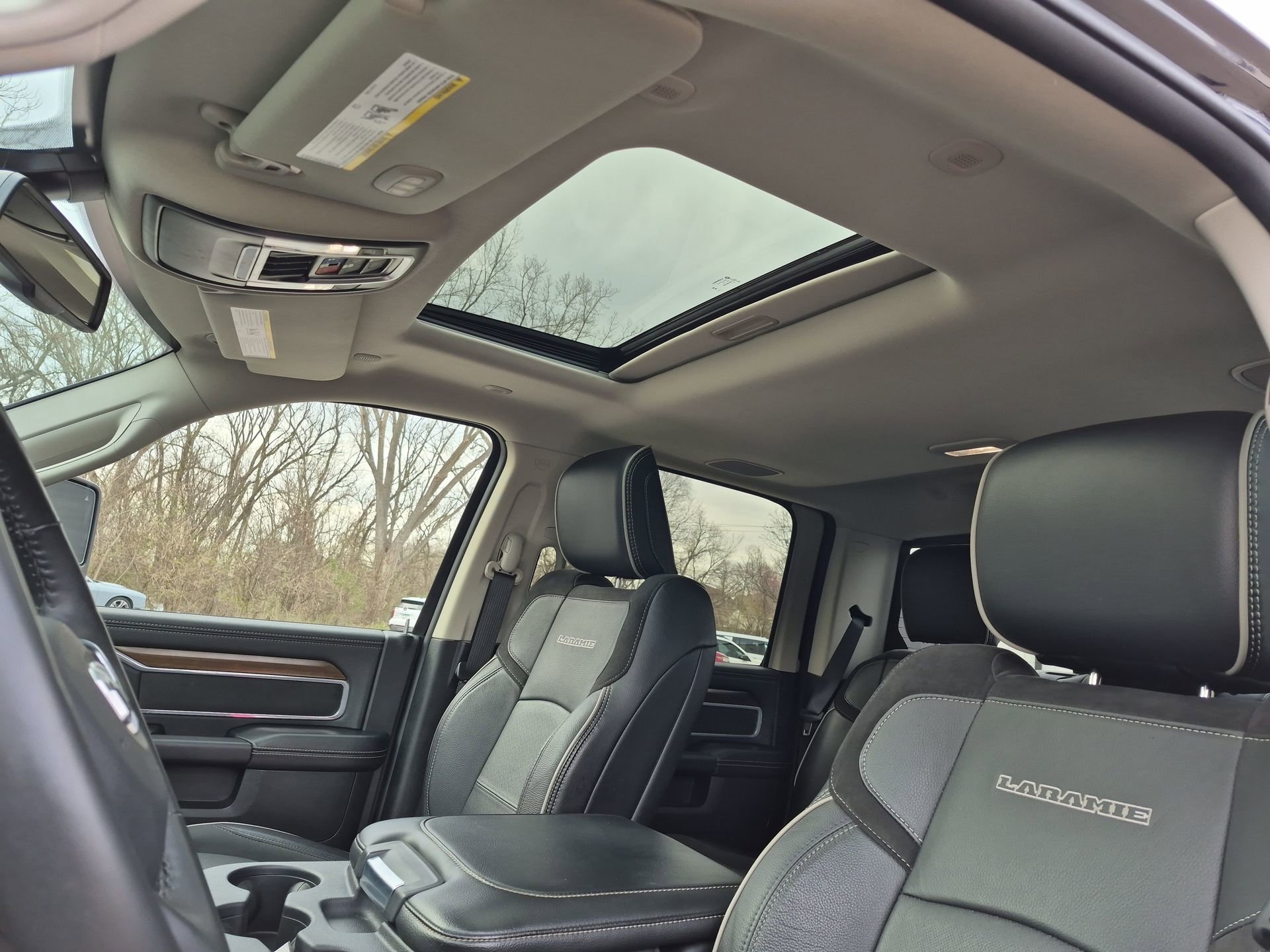 Used 2024 RAM 2500 Laramie image 20