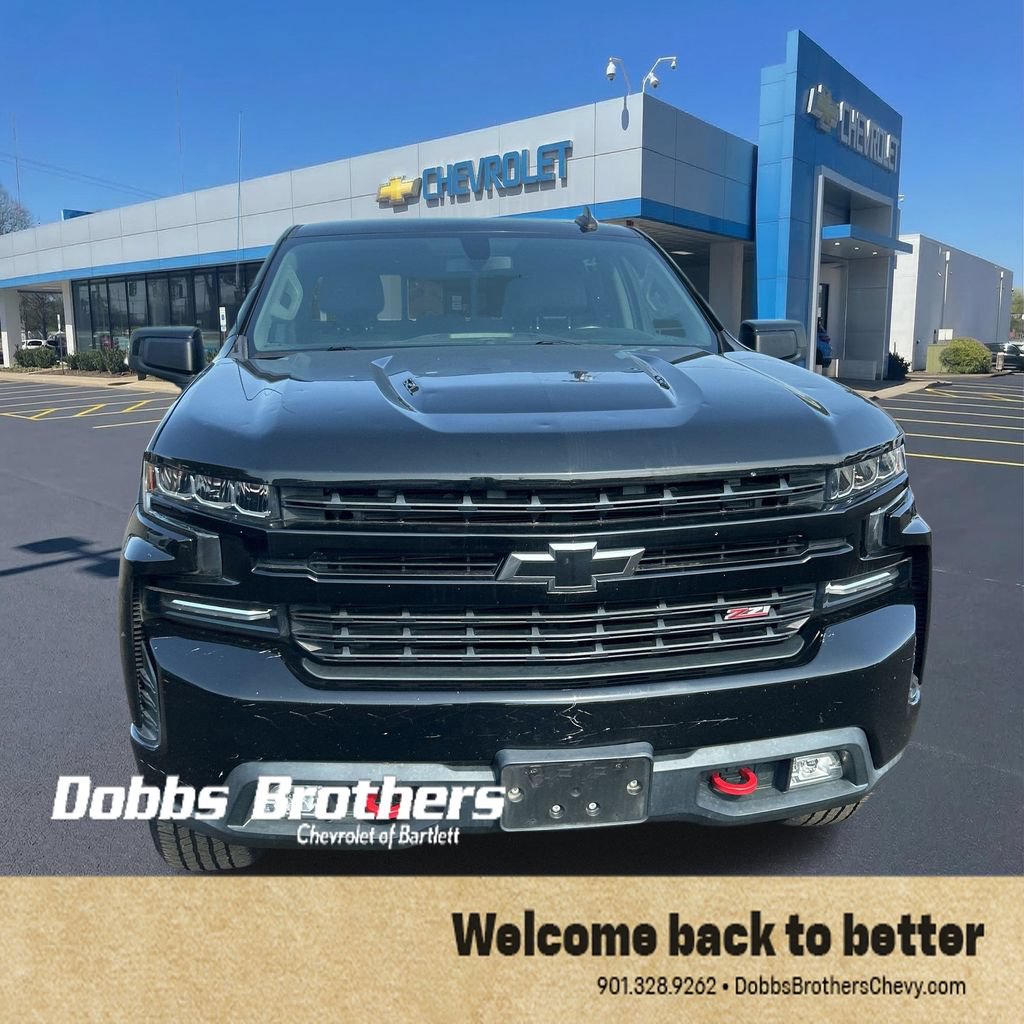 Certified 2020 Chevrolet Silverado 1500 LT Trail Boss w/ Midnight Edition AWD/4WD image 2