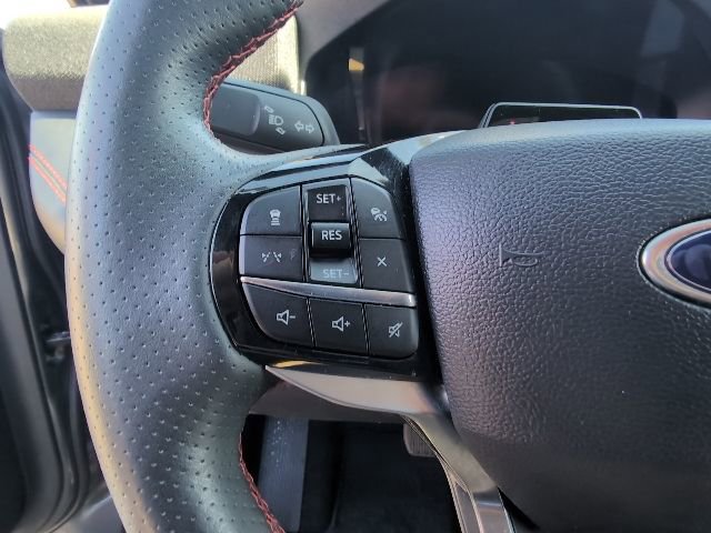 Used 2025 Ford Explorer ST-Line w/ ST-Line Street Pack image 16