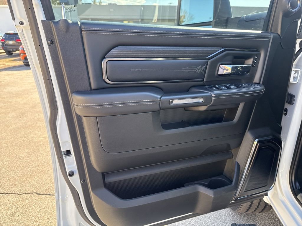 Used 2024 RAM 2500 Limited image 21