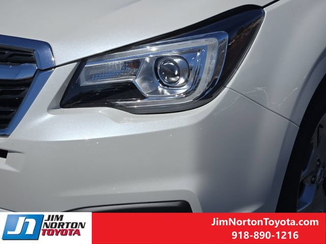 Used 2018 Subaru Forester 2.5i Touring AWD/4WD image 10