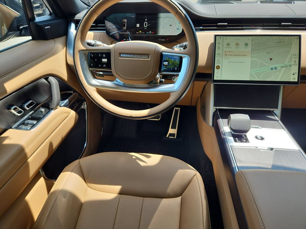New 2026 Land Rover Range Rover Long Wheelbase SE AWD/4WD image 4