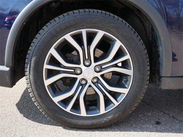 Used 2016 Mitsubishi Outlander ES image 9