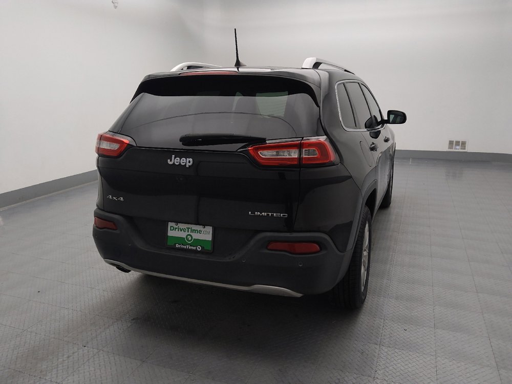 Used 2017 Jeep Cherokee Limited image 7