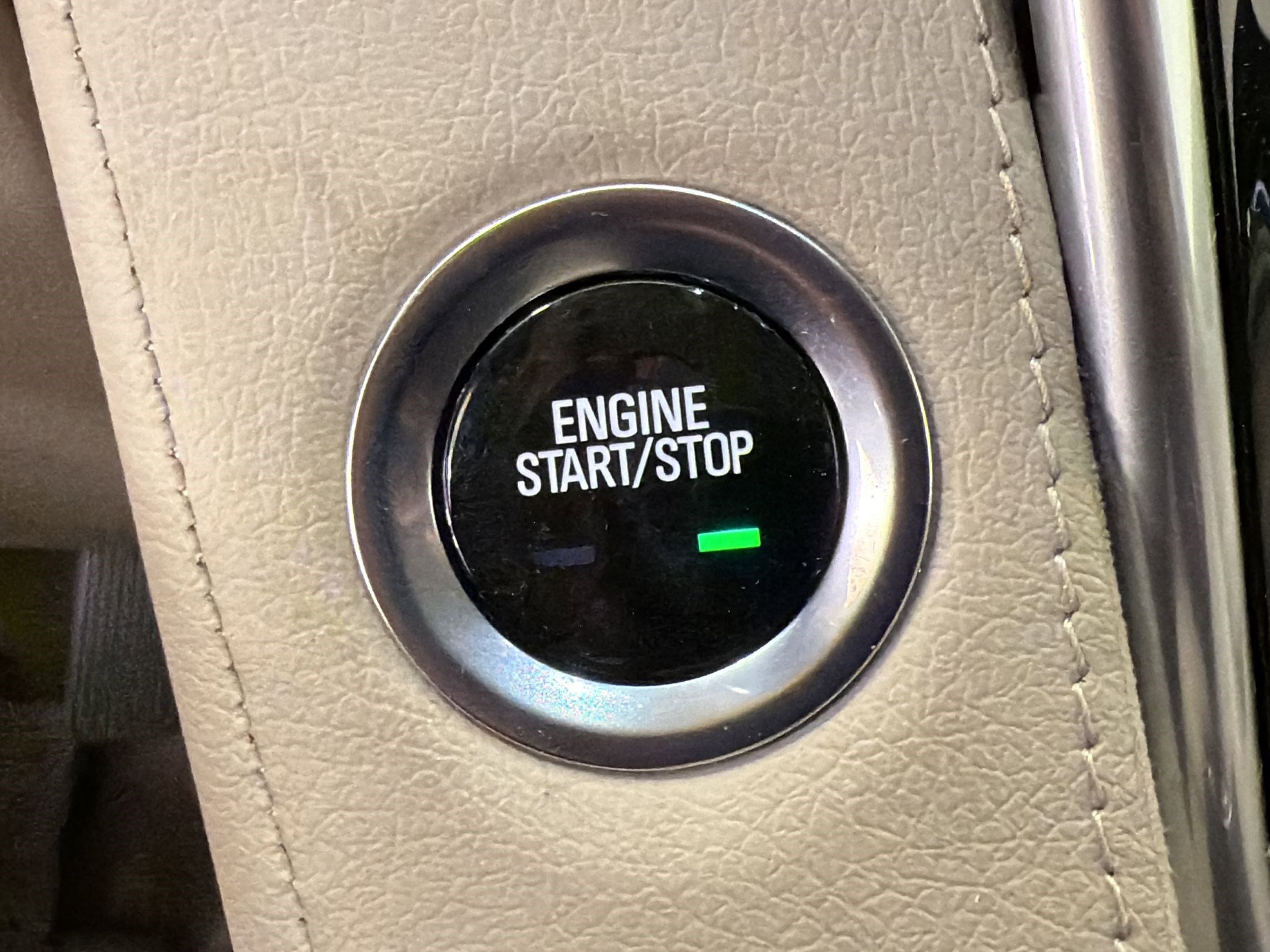 Used 2020 Cadillac Escalade Luxury image 27