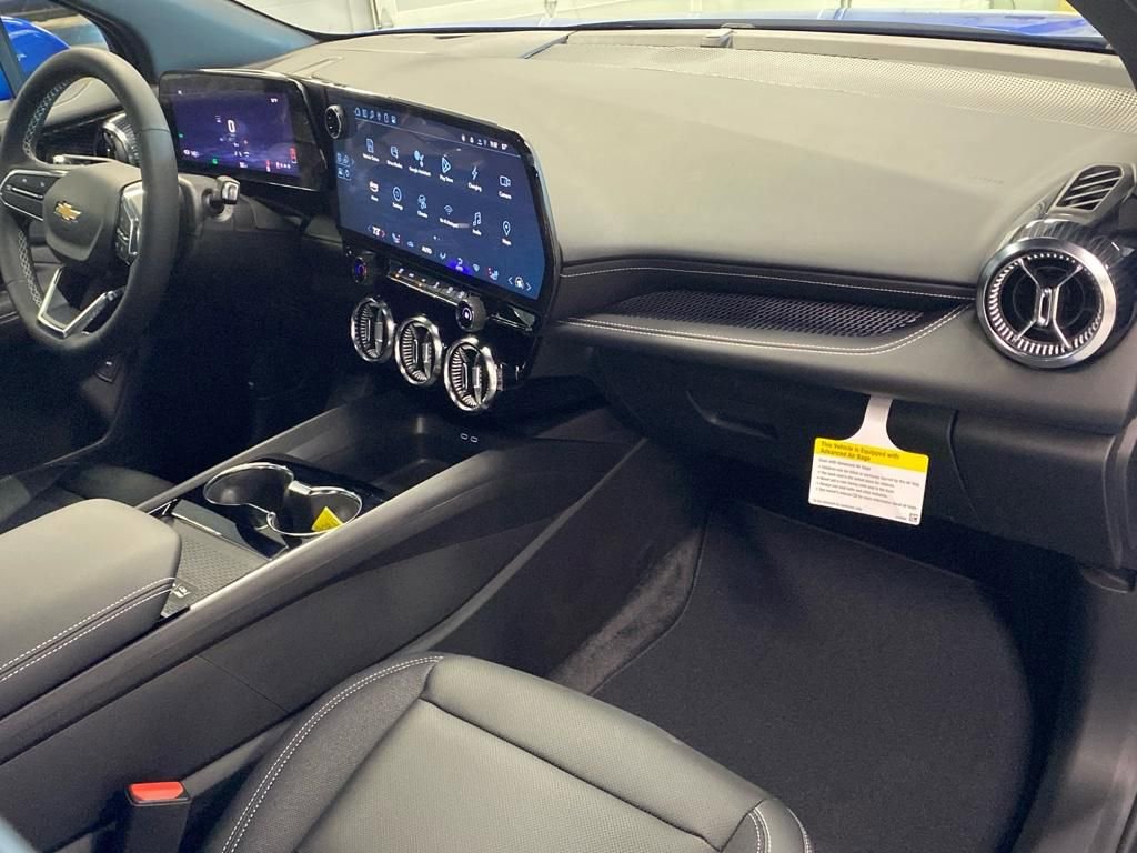 New 2025 Chevrolet Blazer EV LT image 18