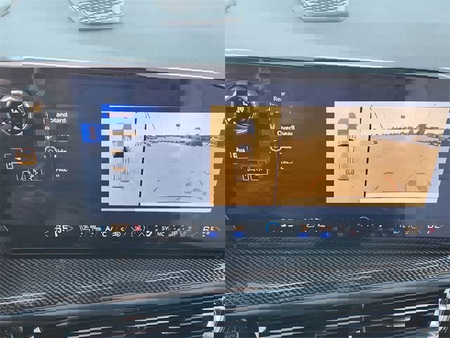 New 2026 Chevrolet Traverse High Country w/ LPO, Floor Liner Package image 19