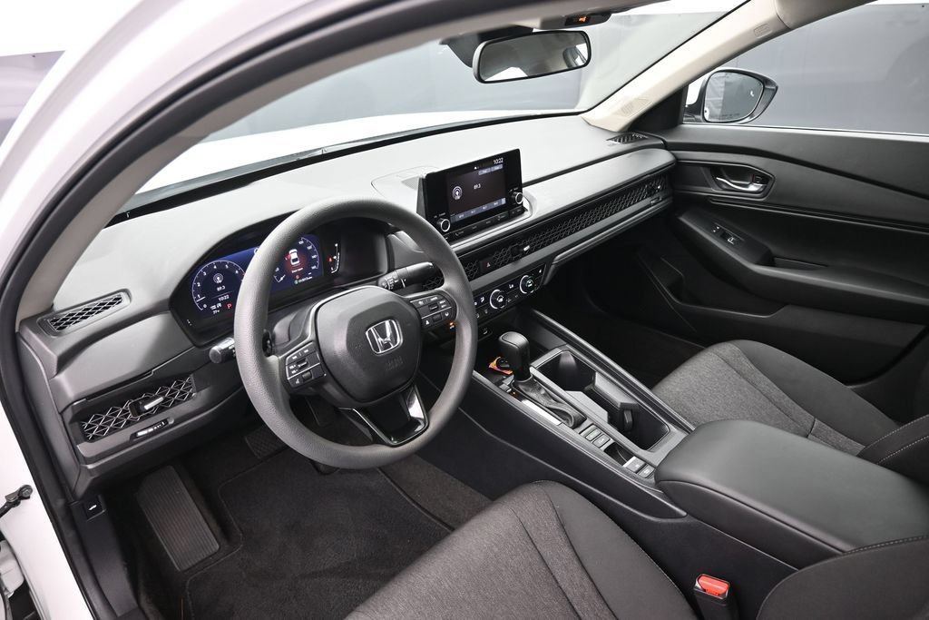 Certified 2024 Honda Accord EX image 24