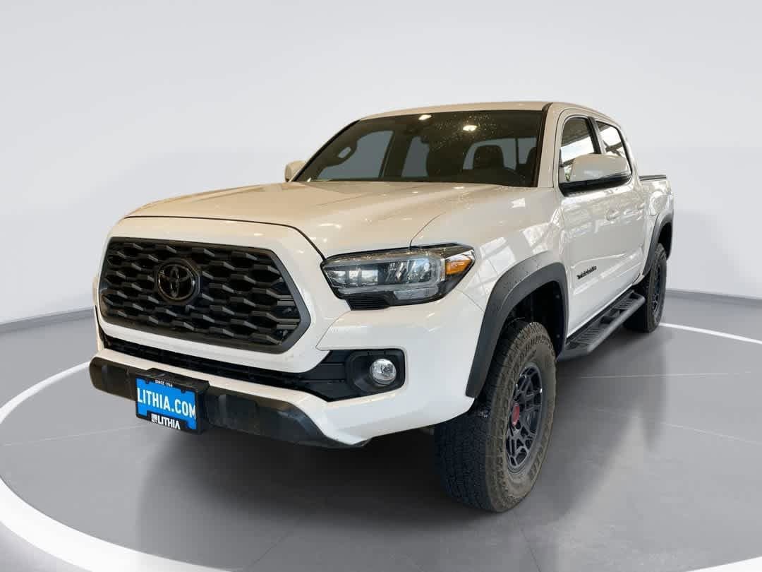 Certified 2022 Toyota Tacoma TRD Off-Road w/ Black Out Package (TMS)
