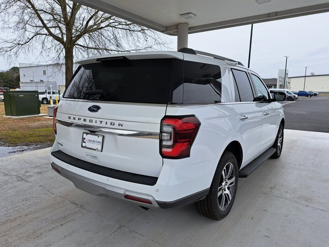 Certified 2024 Ford Expedition Limited image 6
