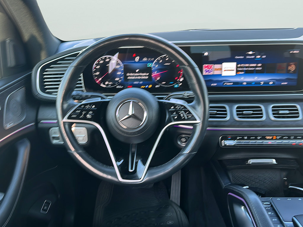 Used 2024 Mercedes-Benz GLS 450 4MATIC image 10