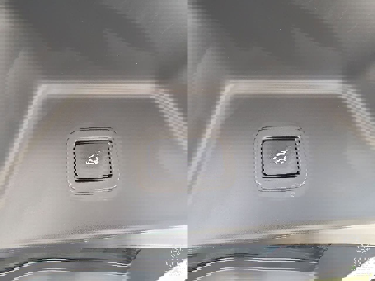 Used 2021 Land Rover Range Rover P525 Westminster Edition image 28