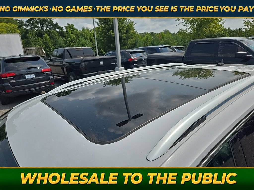 Used 2018 Volkswagen Tiguan SEL FWD image 13