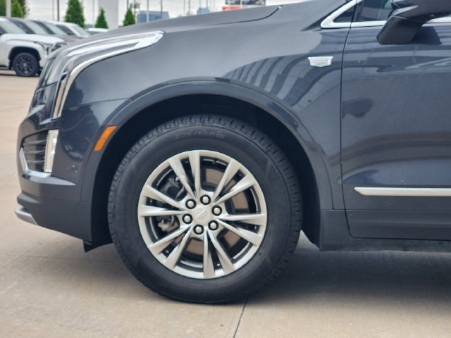 Used 2022 Cadillac XT5 Premium Luxury w/ Technology Package AWD/4WD image 8