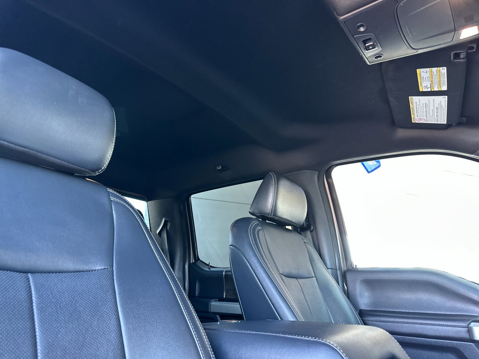 Certified 2022 Ford F250 Lariat w/ Lariat Ultimate Package image 16