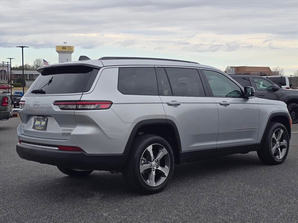 New 2026 Jeep Grand Cherokee L Limited AWD/4WD image 3