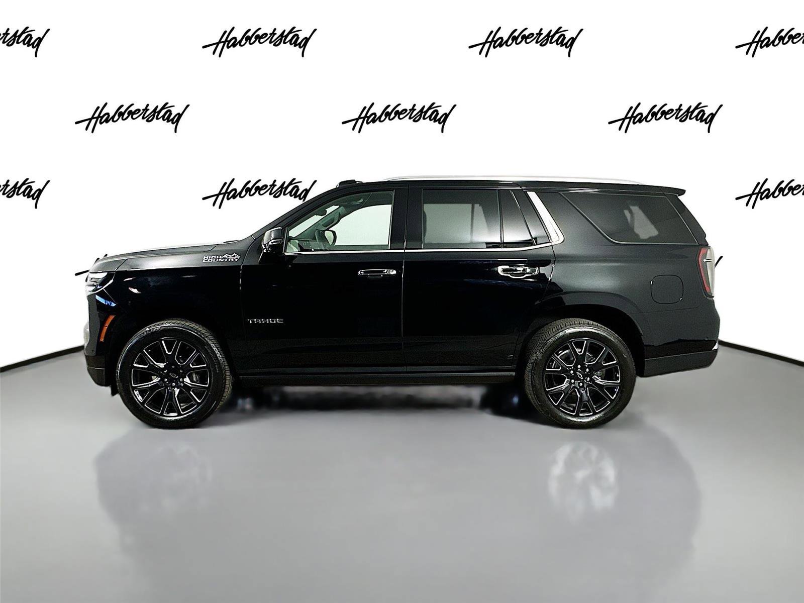 Used 2025 Chevrolet Tahoe High Country image 8