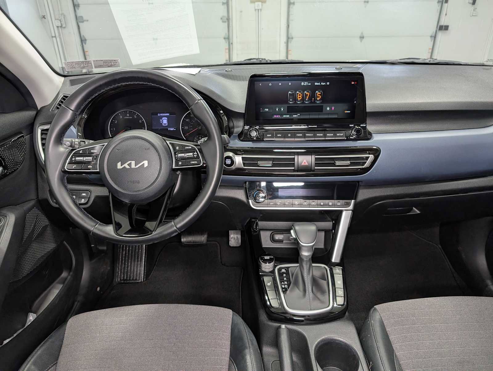 Certified 2022 Kia Seltos Nightfall Edition AWD/4WD image 17