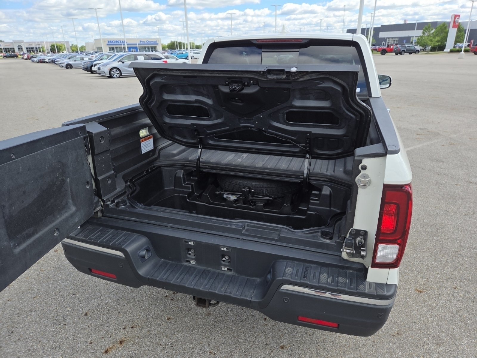 Used 2019 Honda Ridgeline RTL-E image 19