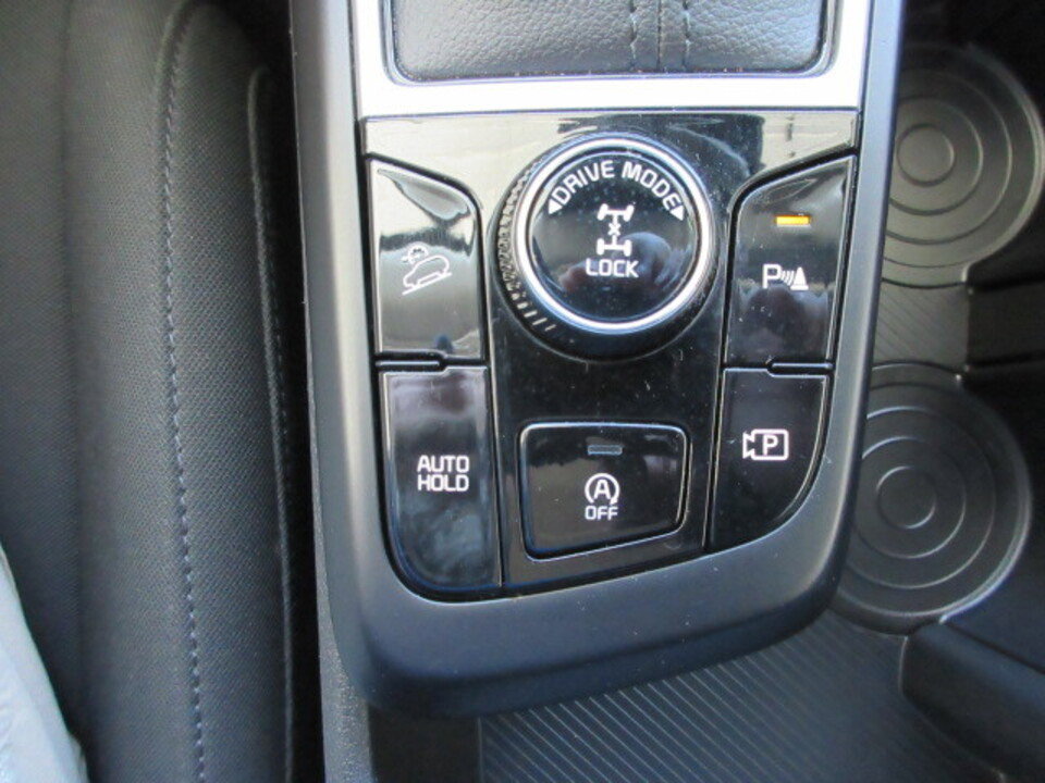Used 2024 Kia Sportage LX image 18